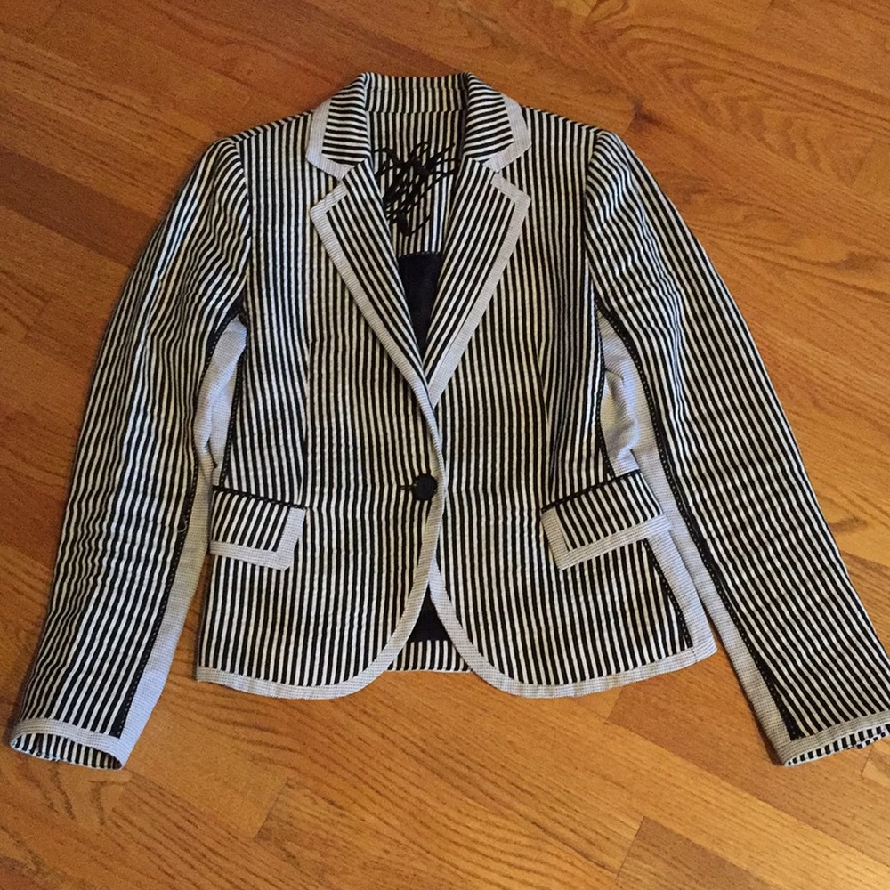 Striped blazer